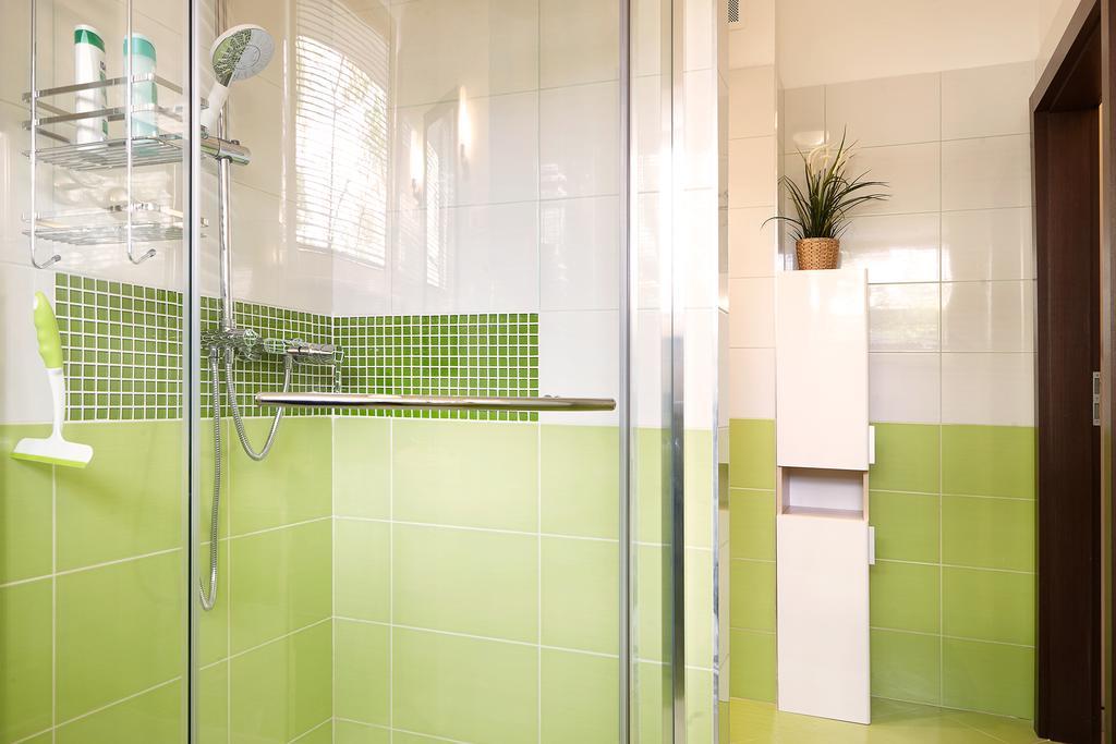 Lovely Funky Flat Near Royal Park Warsawa Bagian luar foto